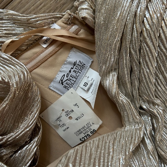 Formal dress- Rene Ruiz. - Picture 2 of 5